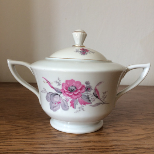Něžné květy - cukřenka
