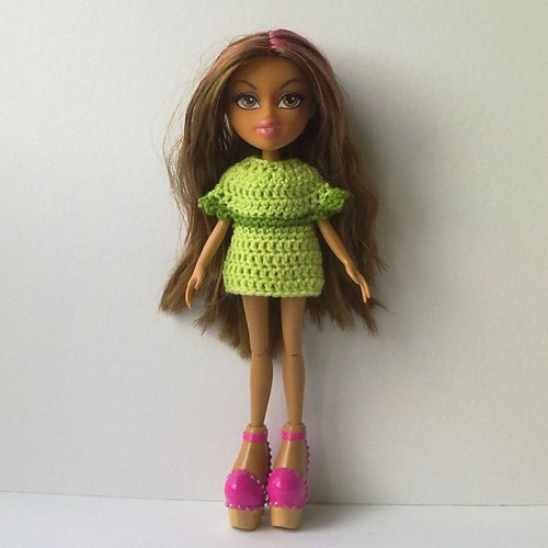 Oblečky pro BRATZ - tričko / šaty — foto 1