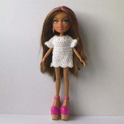 Oblečky pro BRATZ - tričko / šaty — foto 1