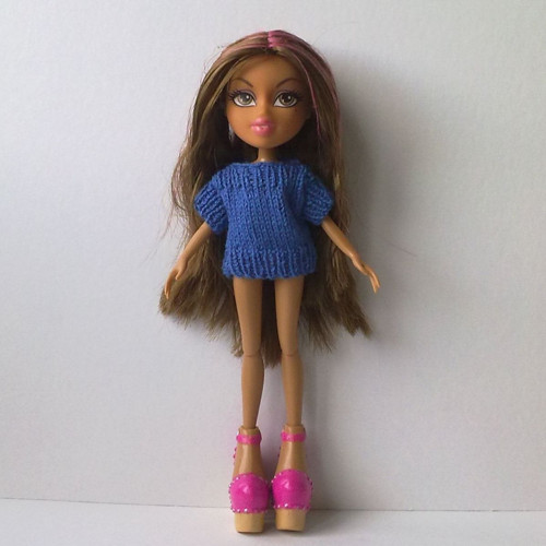 Oblečky pro BRATZ - tričko — foto 1
