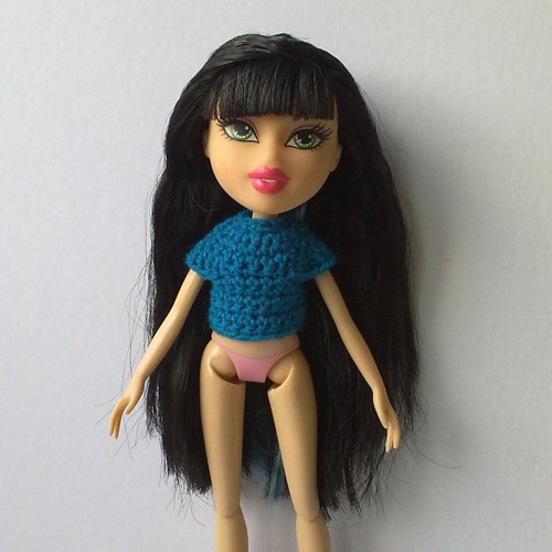 Oblečky pro BRATZ - svetřík — foto 1
