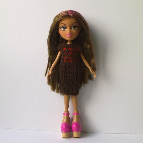 Oblečky pro BRATZ - šaty — foto 1