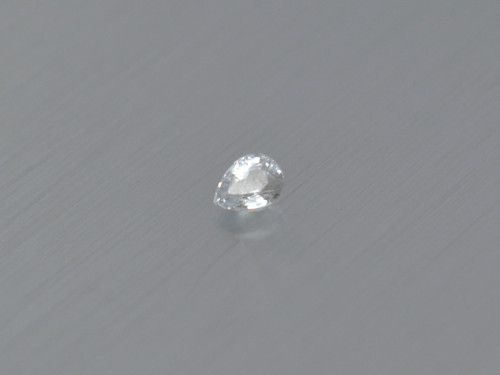 SAFÍR přírodní bílý hruška 3x4 mm Nahřívaný