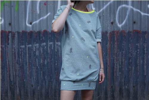 Mikino/šaty — foto 1