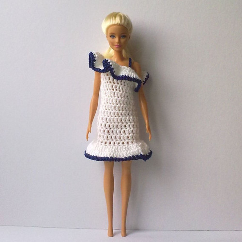 Oblečky pro Barbie - šaty — foto 1