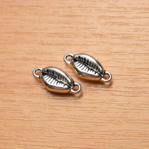Mušle cowrie - 9-20 mm -kov - stříbrná