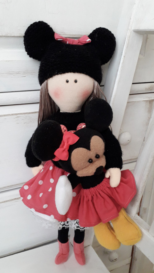 Minnie — foto 1