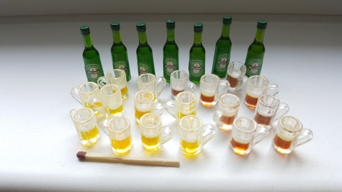 Pití pivo pr barbie panenka miniatura jídlo pivko