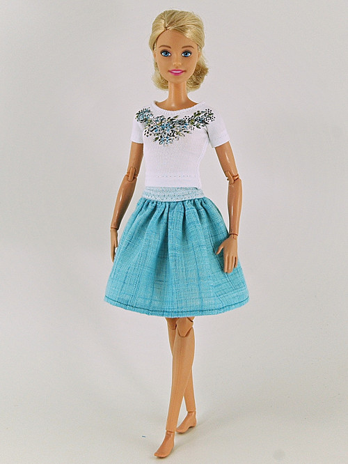 Barbie - Tričko s kvítím — foto 1