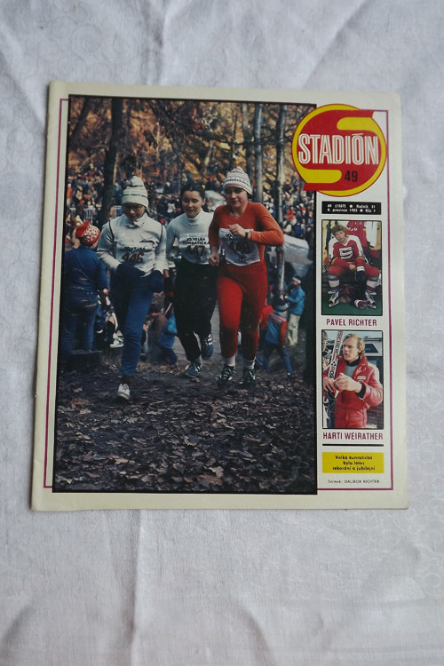 Stadion č. 49/1983