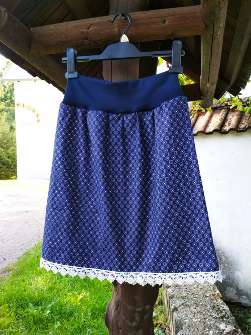 Sukně folklorní- :) — foto 1