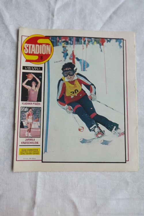 Stadión č. 8/1983