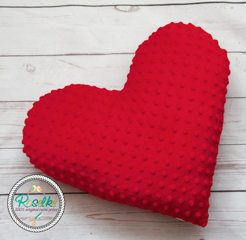 Polštář minky srdce červené 37 cm — foto 1