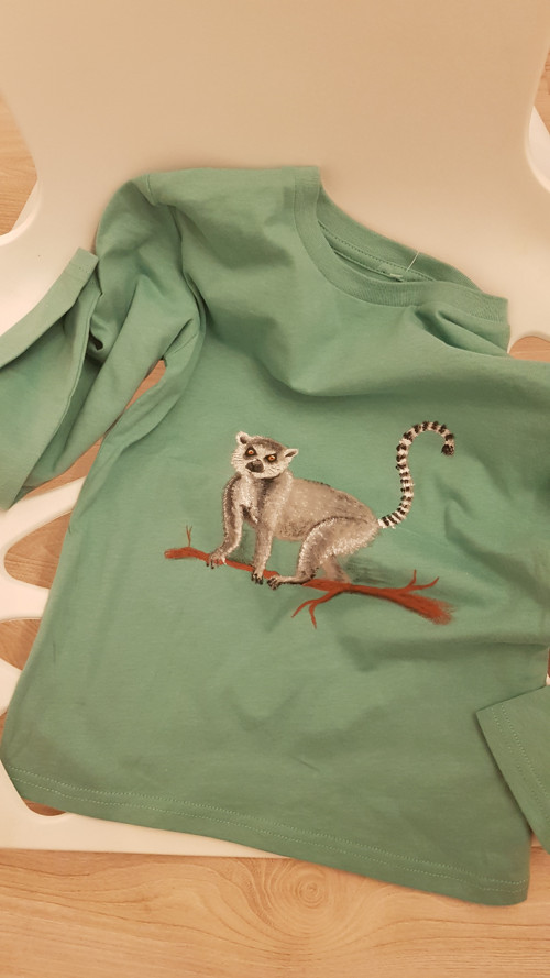 V.128 Lemur pískací — foto 1