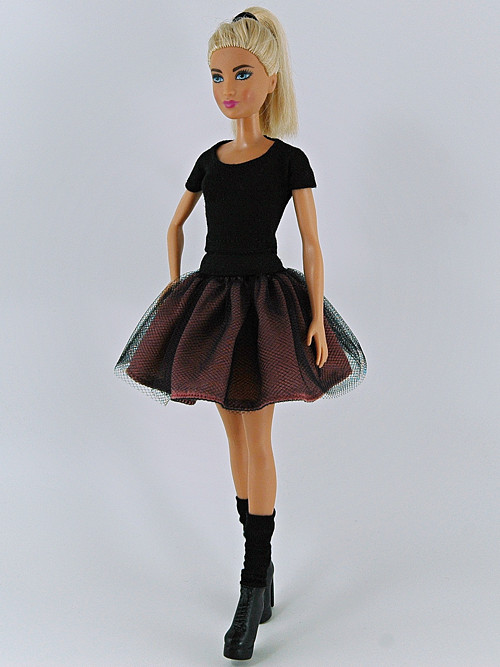 Barbie - Růžovočerná tylovka — foto 1