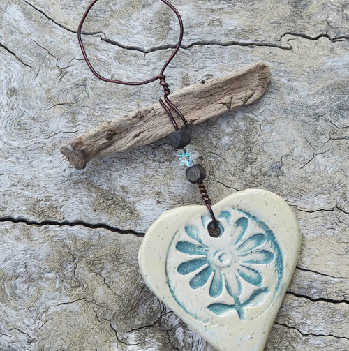 Závěs driftwood srdce — foto 1