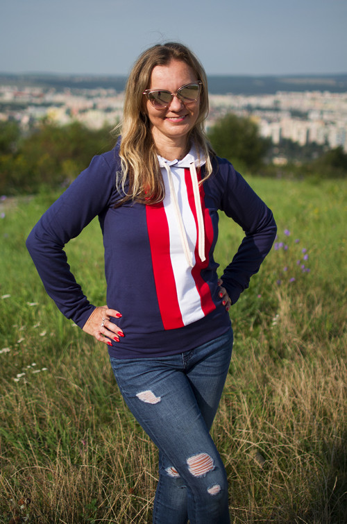 Kombinovaná mikina — foto 1