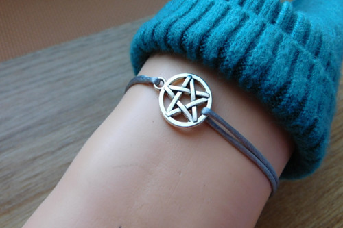 Náramek - Starostříbro-pentagram