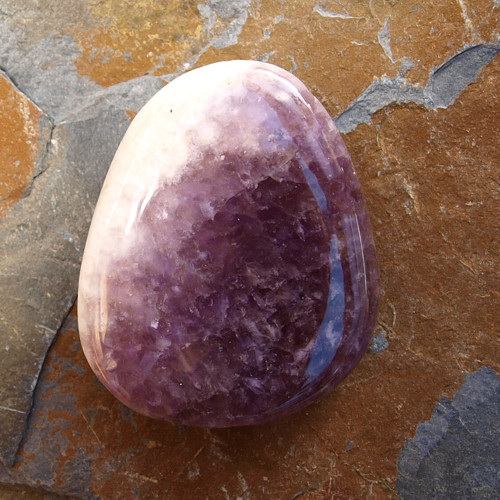Ametyst, placka 44 x 36 mm — foto 1