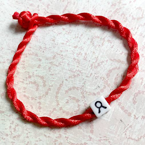 Náramek proti uhranutí - symbol znamení Býk
