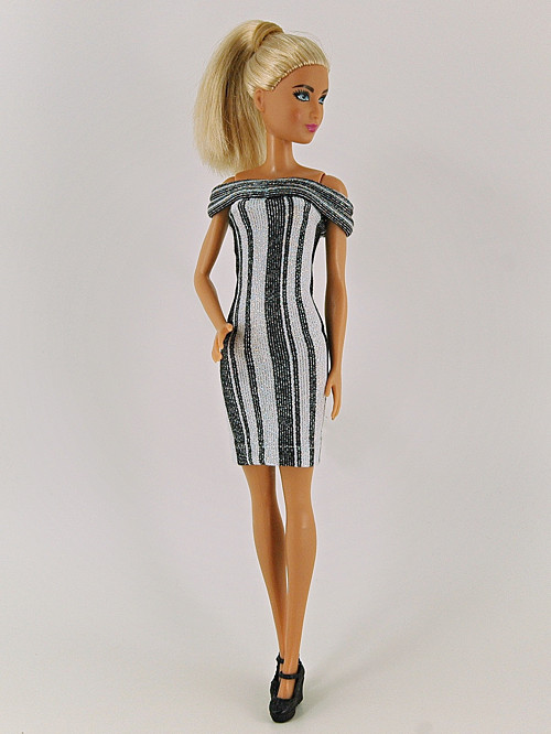 Barbie - Stříbročerné šaty — foto 1