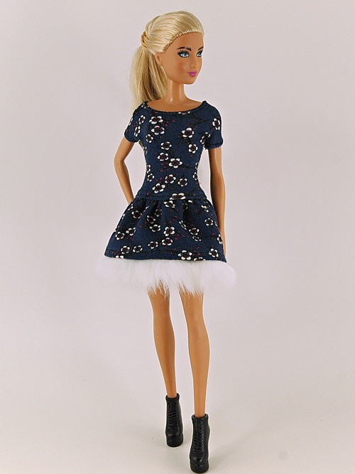 Barbie - Zimní šaty — foto 1