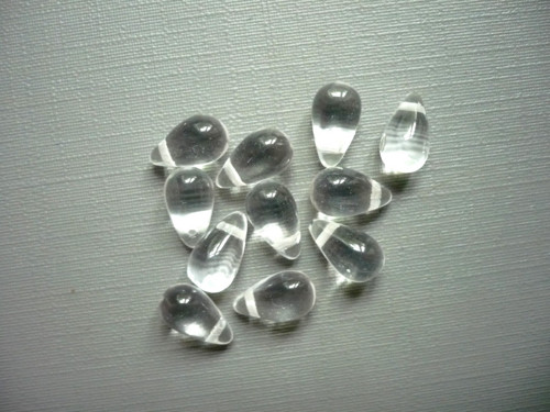 Čiré kapky 10 x 6 mm - 30 ks