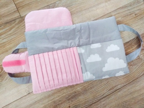 PASTELKOVNÍK už žádná nuda na cestách