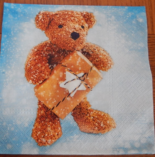 Ubrousek na decoupage - medvídek s dárkem