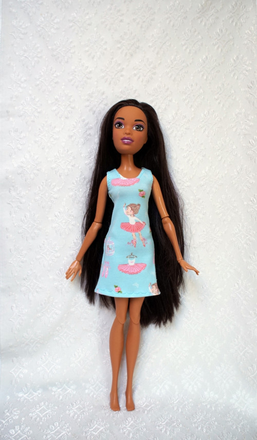 Šatičky - vysoká Barbie 43 cm — foto 1