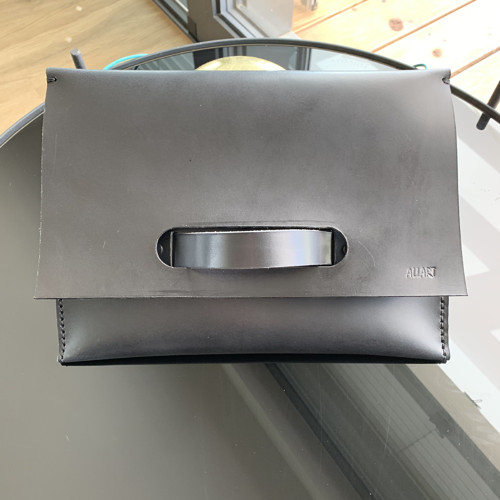 Elegance v midi — foto 1