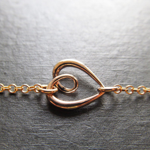 Náramek řetízek stříbr. 925 pozl. rose gold srdce