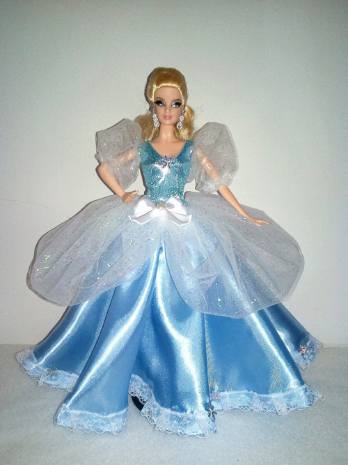 Šaty pro Barbie III. — foto 1