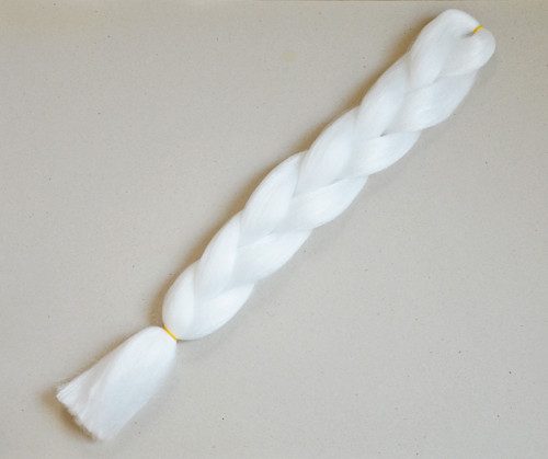 Syntetické vlasy Jumbo Braid (60#) bílá — foto 1