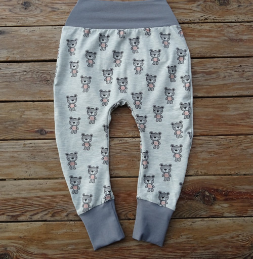 *baggy* BEAR ... rostoucí ...