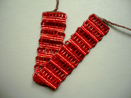 Červený náramek