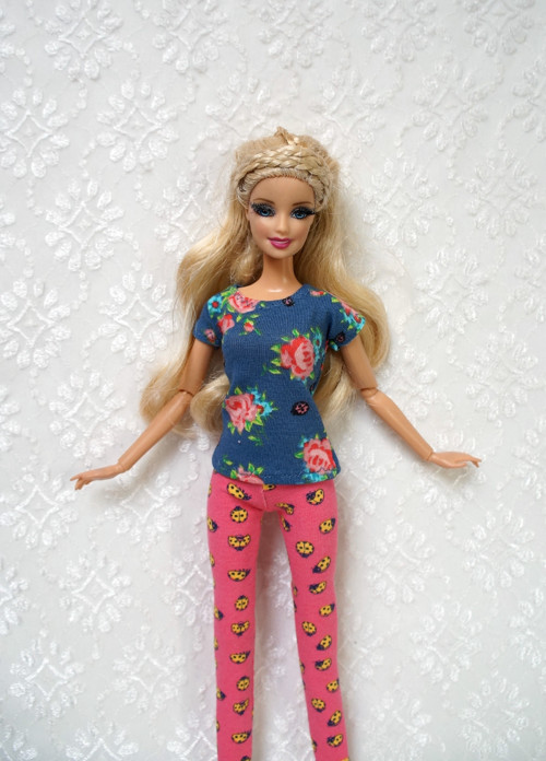 Komplet pro Barbie — foto 1