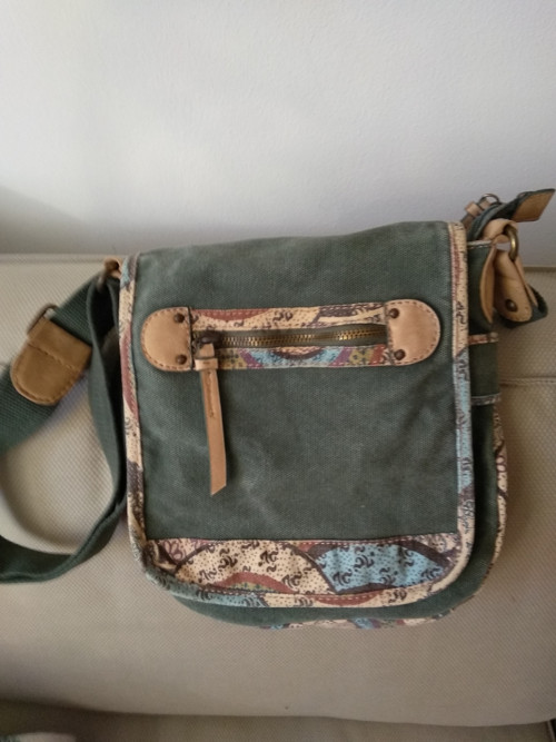 Crossbody taška — foto 1