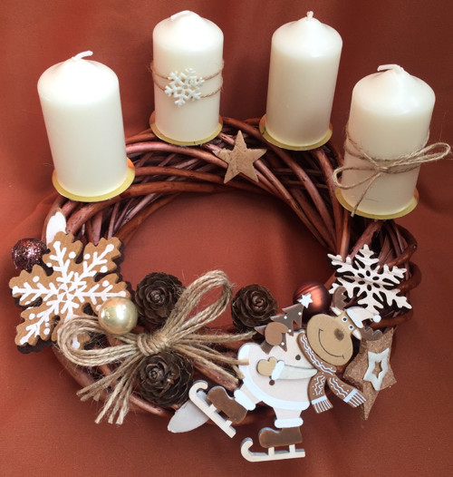 Adventní věnec se sobíkem — foto 1