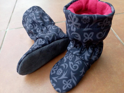 Zimní kytičkové válenky-softshell — foto 1
