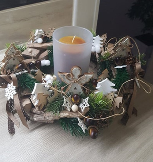 Vánoční dřevěný věnec — foto 1