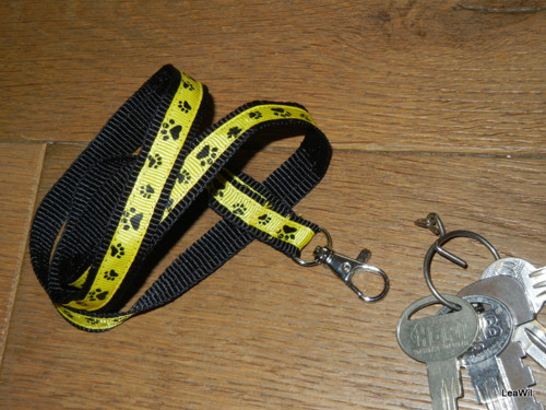 Klíčenka na krk 1,5cm žlutá