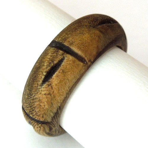 Prsten ze dřeva č. 53/16,9 mm