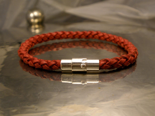 Bionet red - 4 mm - kožený náramek na magnet