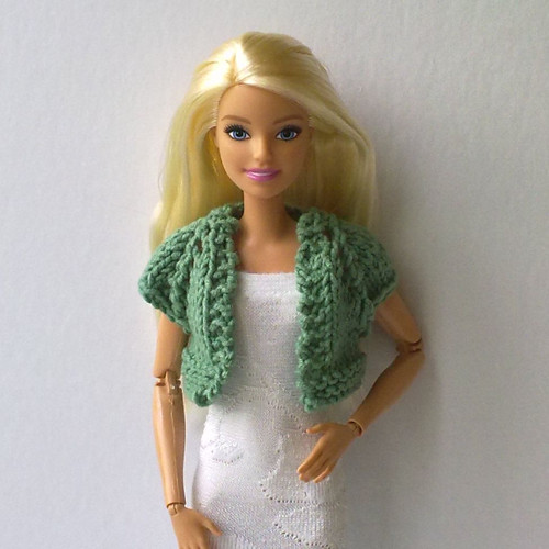 Oblečky pro Barbie - Kabátek — foto 1