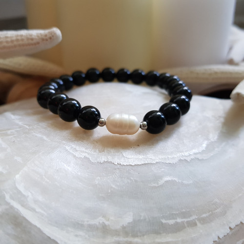 "Taylor 4" Náramek (onyx, perla)