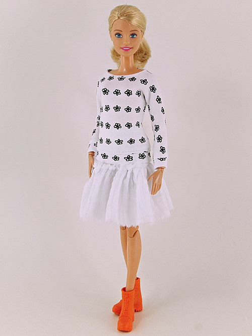 Barbie - Mikina černobílá — foto 1