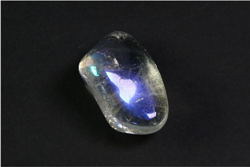 Křišťál duhová aura 3,5 cm