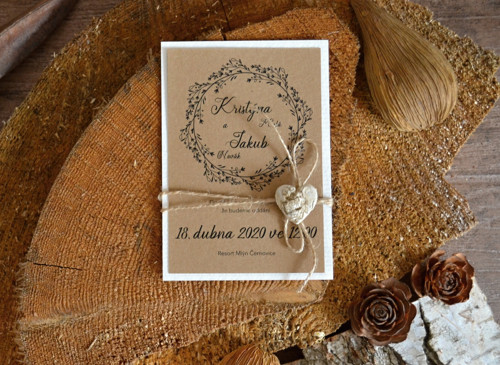 Svatební oznámení Nature wreath s březovým srdcem