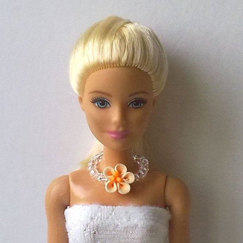 Šperky pro Barbie - náhrdelník — foto 1